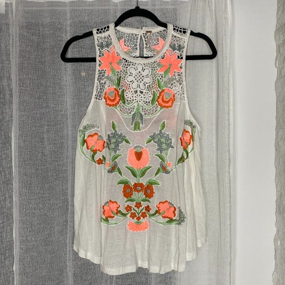 Free People Embroidered Floral Lace Top - NWOT - Picture 1 of 6